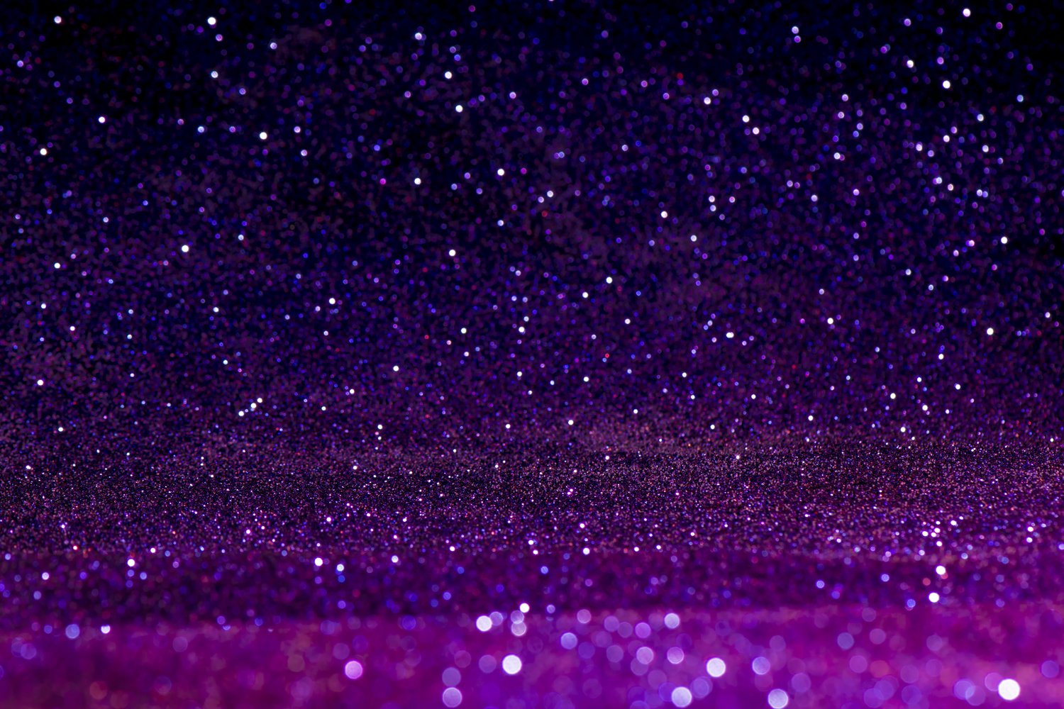 Glitter — Roxo shutterstock_524885614.jpg